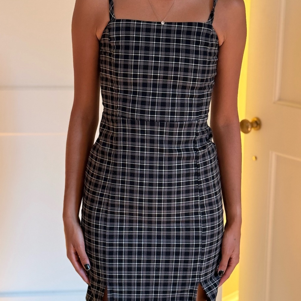 Chic Black and White Plaid Mini Dress
